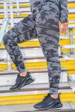 Load image into Gallery viewer, Gray Camo 2 Piece Set